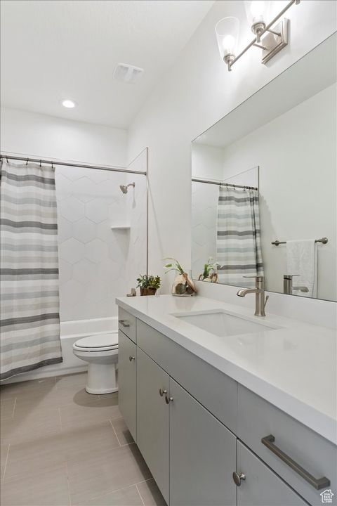 Tiny photo for 2062 S 4300 W, Taylor, UT 84401 (MLS # 2099023)