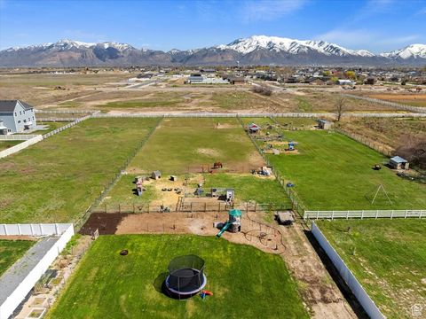 Tiny photo for 2062 S 4300 W, Taylor, UT 84401 (MLS # 2099023)