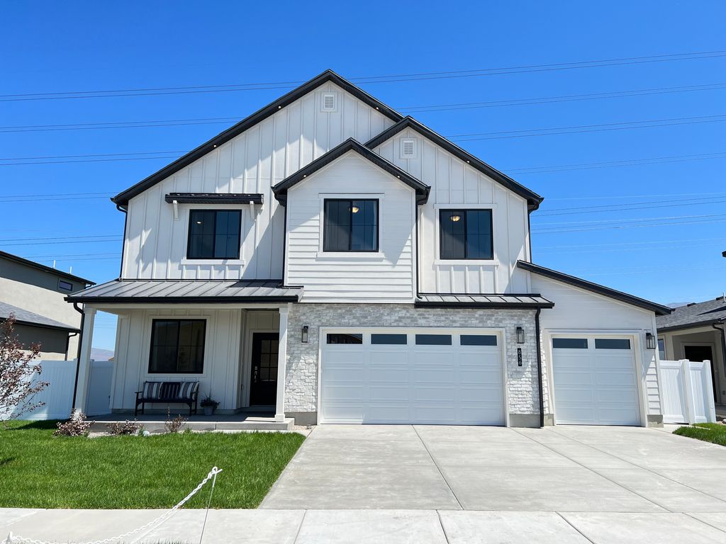 Photo of 1986 N 2950 W, Provo, UT 84601 (MLS # 2138755)