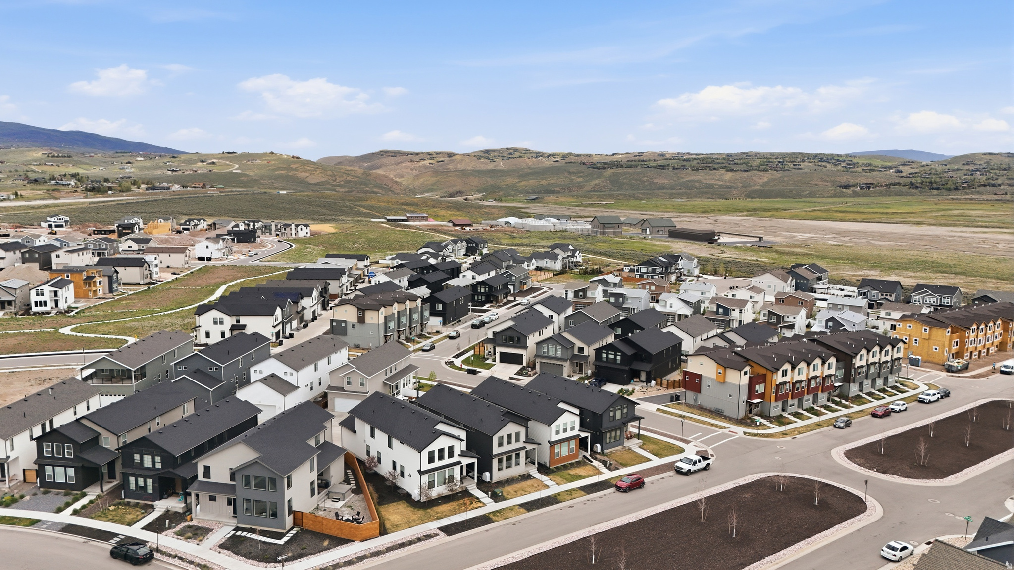SILVER CREEK VILLAGE CENTER LOT 2 SUBDIVISION - Residential