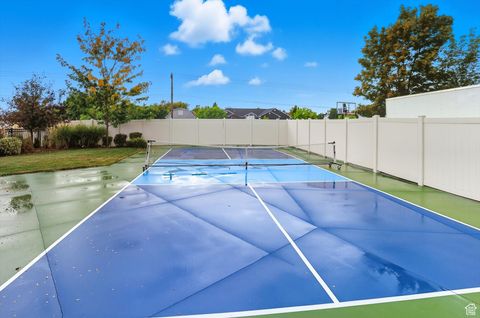 Tiny photo for 1539 W MISTY BREEZE CIR, Kaysville, UT 84037 (MLS # 2115630)