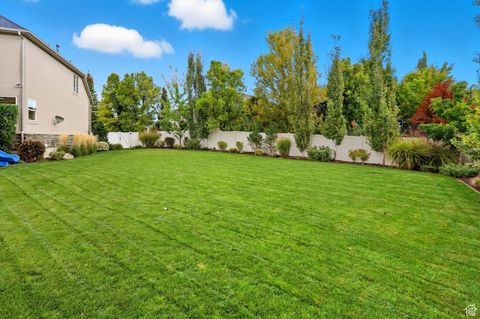Tiny photo for 1539 W MISTY BREEZE CIR, Kaysville, UT 84037 (MLS # 2115630)