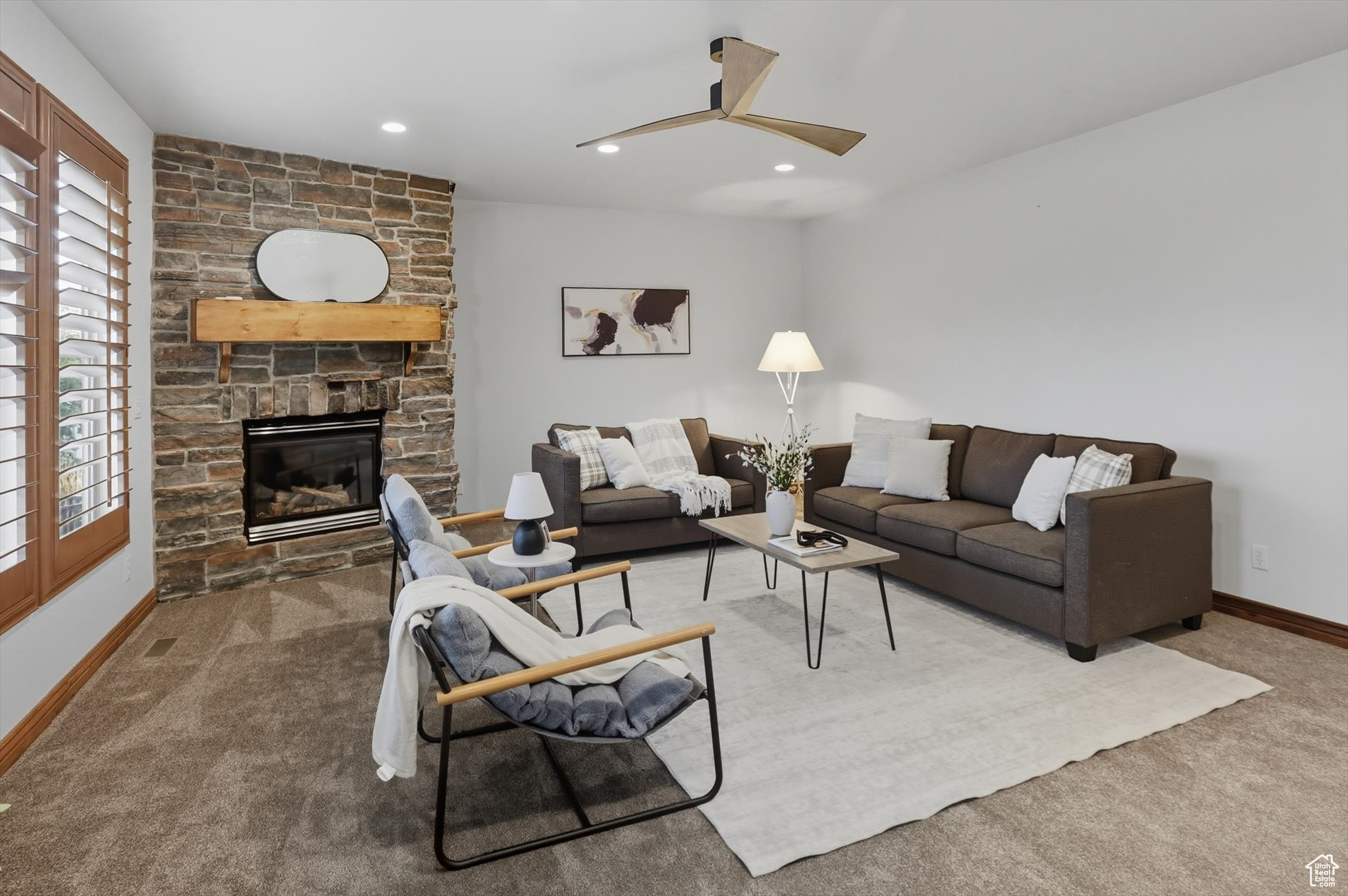 MOUNTAIN VISTAS - Residential