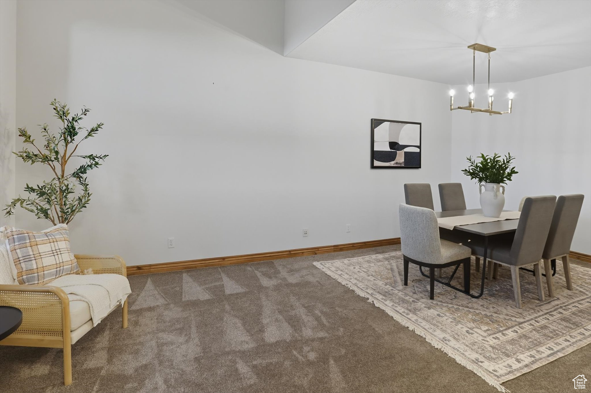 MOUNTAIN VISTAS - Residential