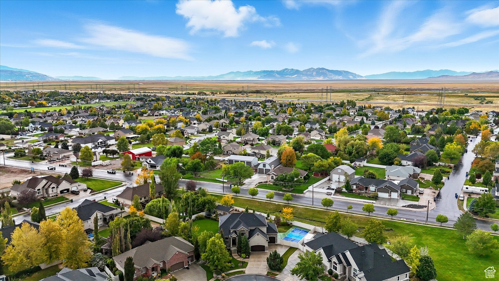 MOUNTAIN VISTAS - Residential