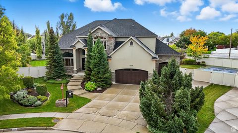 Tiny photo for 1539 W MISTY BREEZE CIR, Kaysville, UT 84037 (MLS # 2115630)