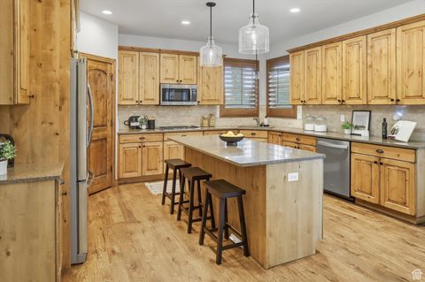 Tiny photo for 1539 W MISTY BREEZE CIR, Kaysville, UT 84037 (MLS # 2115630)