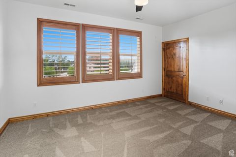 Tiny photo for 1539 W MISTY BREEZE CIR, Kaysville, UT 84037 (MLS # 2115630)