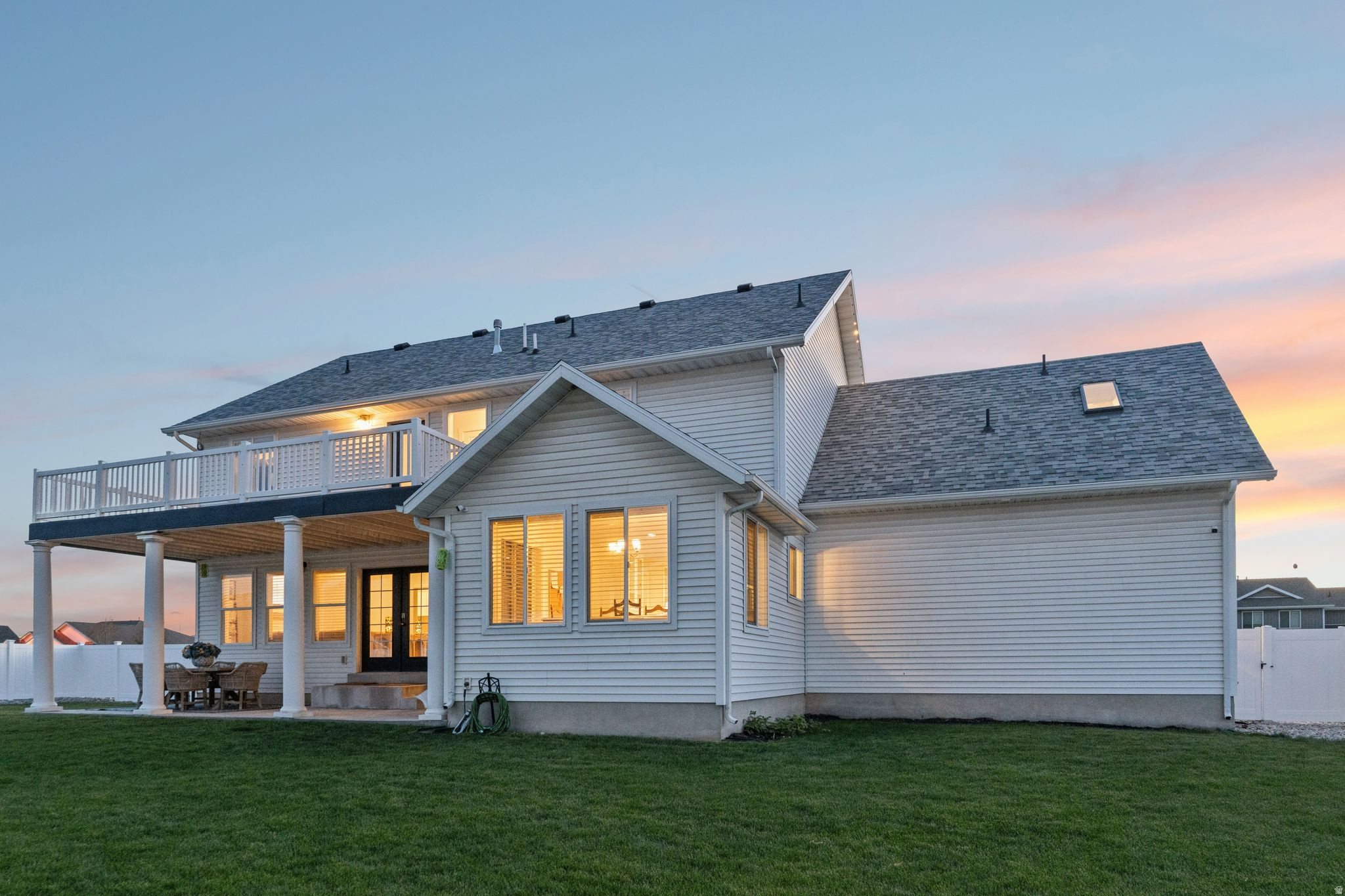 COUNTRY COVE ESTATES - Residential