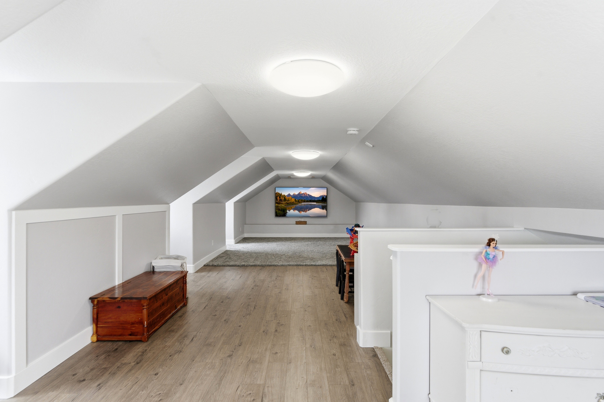 COUNTRY COVE ESTATES - Residential