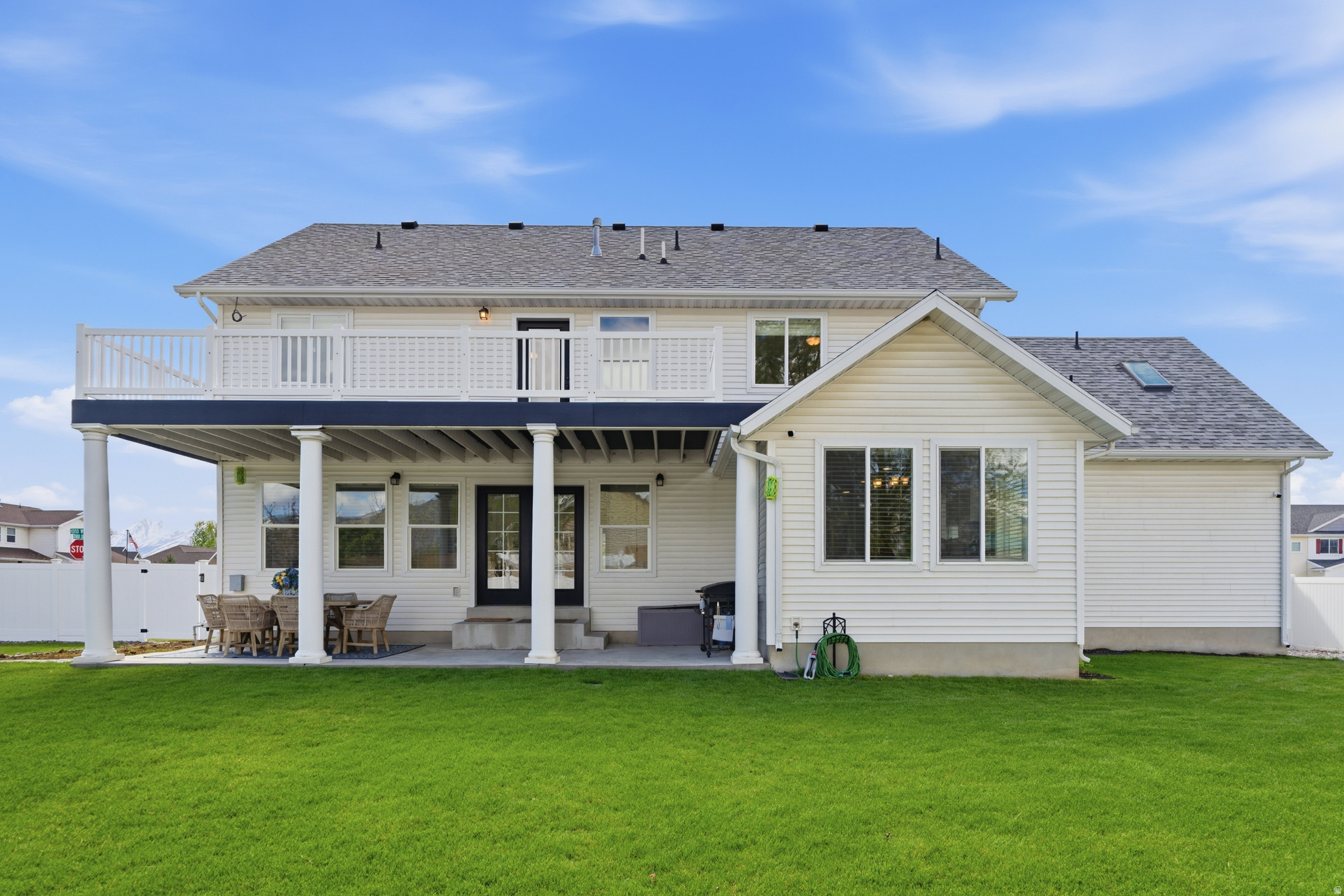 COUNTRY COVE ESTATES - Residential