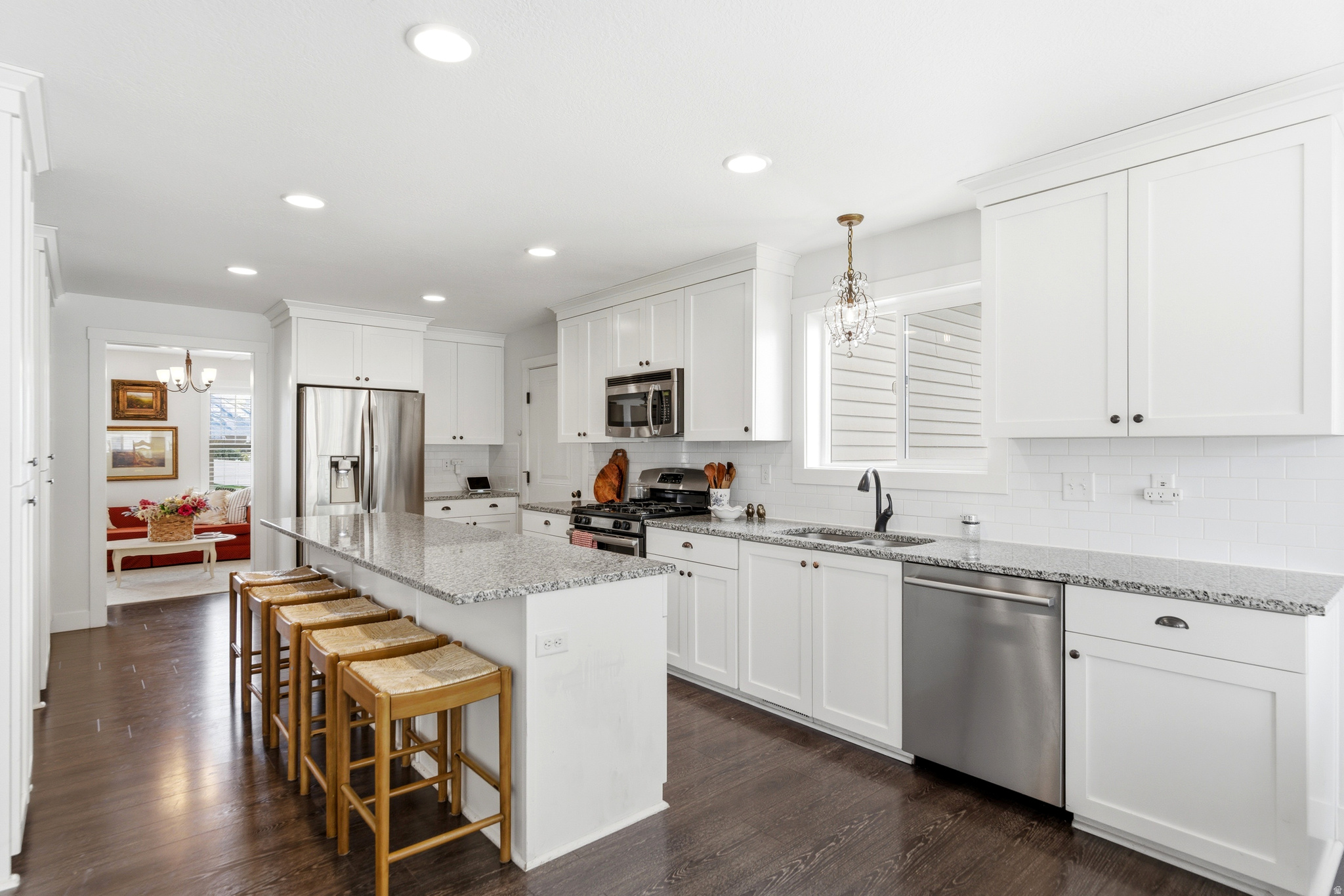 COUNTRY COVE ESTATES - Residential