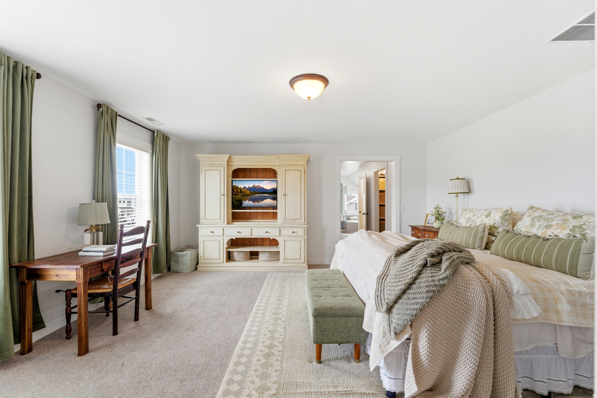 COUNTRY COVE ESTATES - Residential