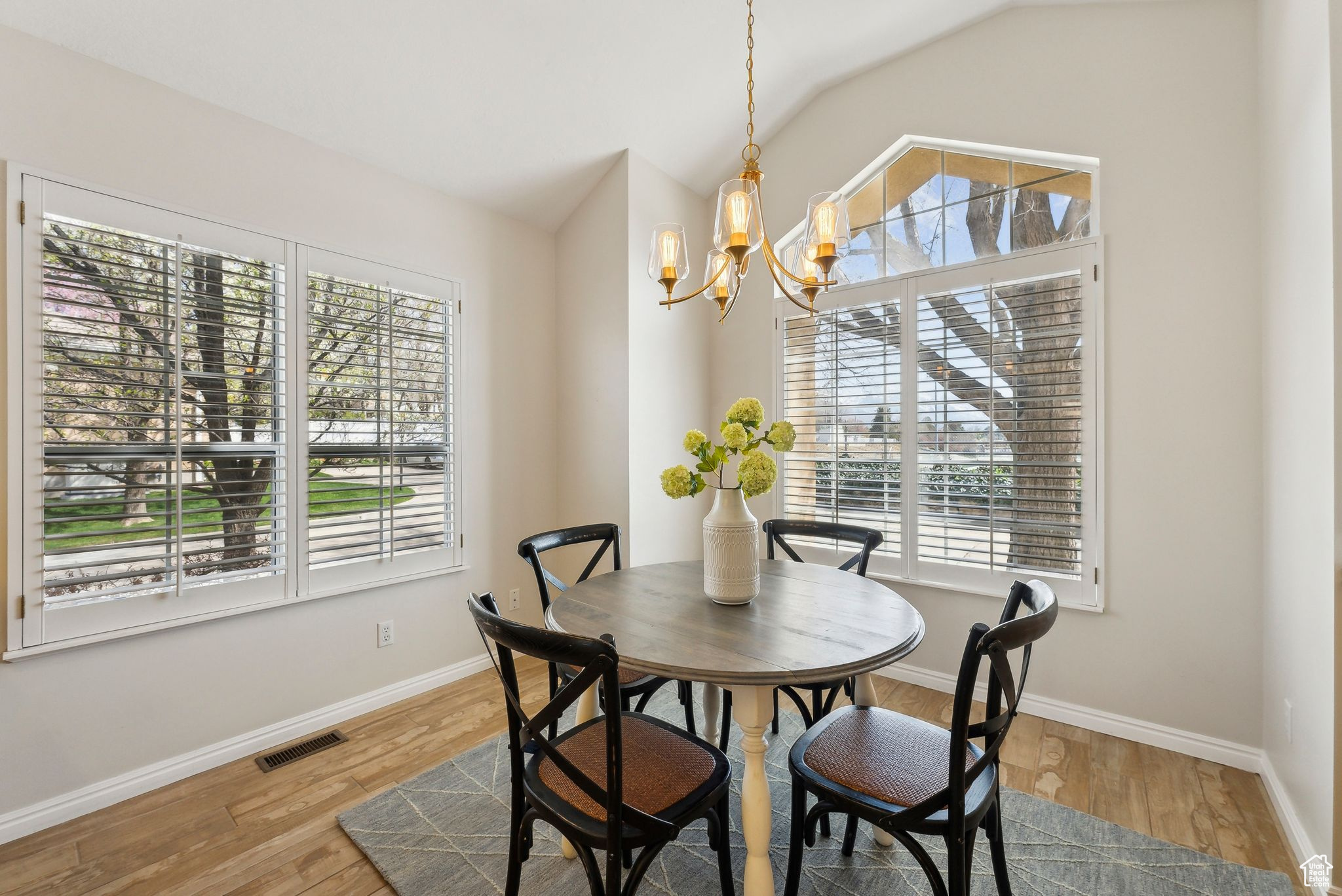 2377 E Dayspring Ln, Salt Lake City, Utah image 9