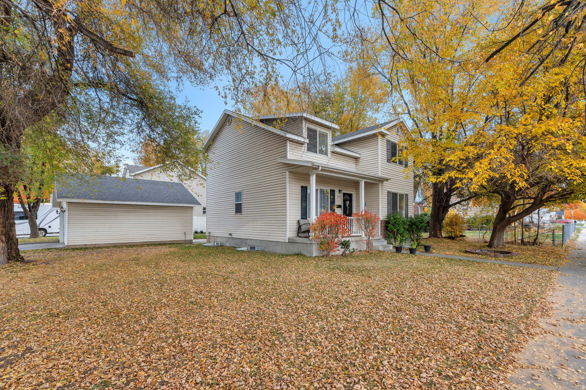 WILLOWS - Residential