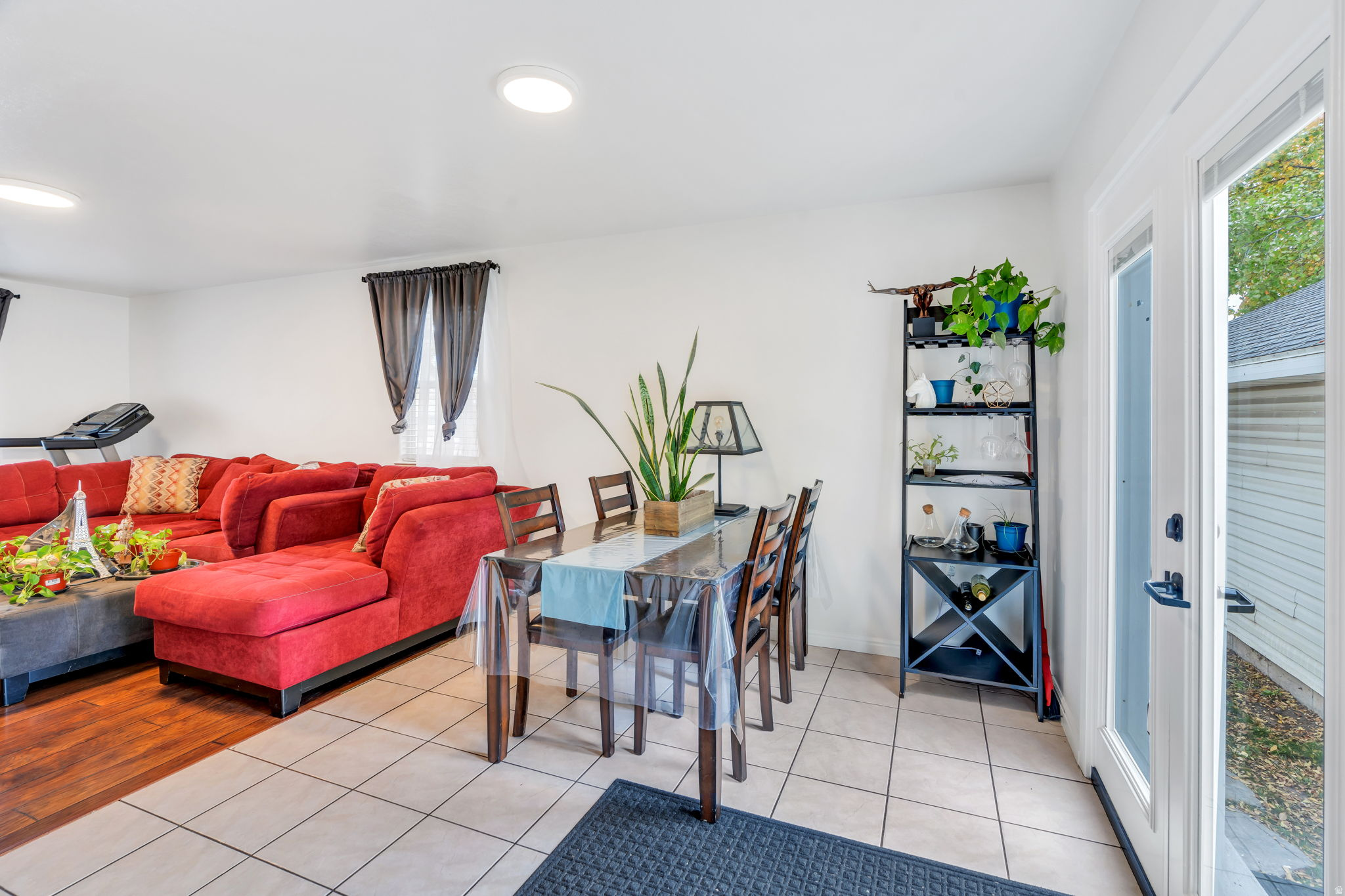 WILLOWS - Residential