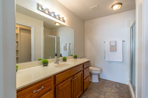 Tiny photo for 275 W 260 N, Hyde Park, UT 84318 (MLS # 2126851)