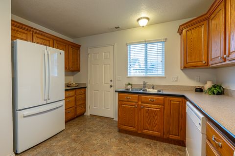Tiny photo for 275 W 260 N, Hyde Park, UT 84318 (MLS # 2126851)
