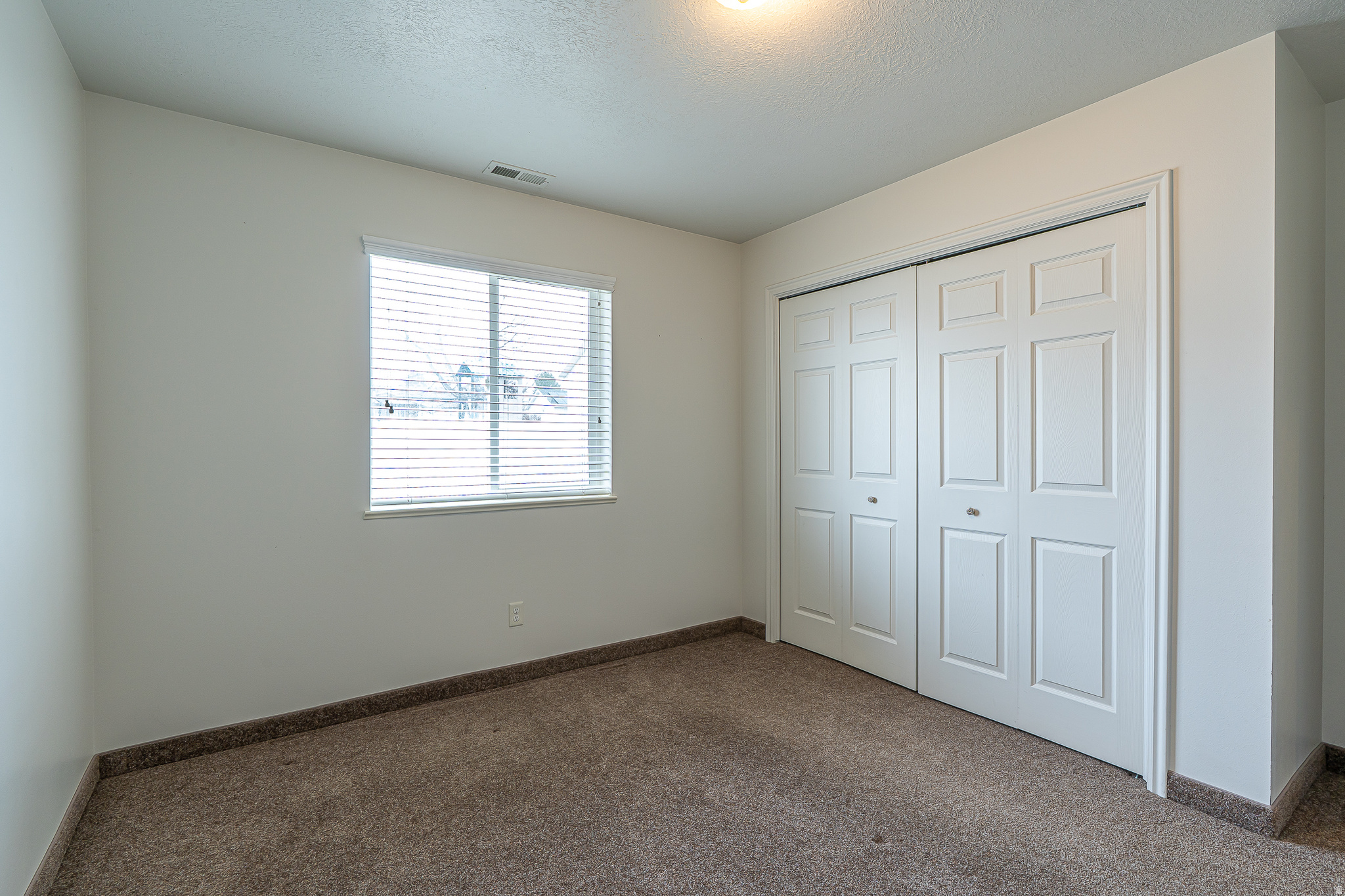 HYDE PARK RETIREMENT - Residential