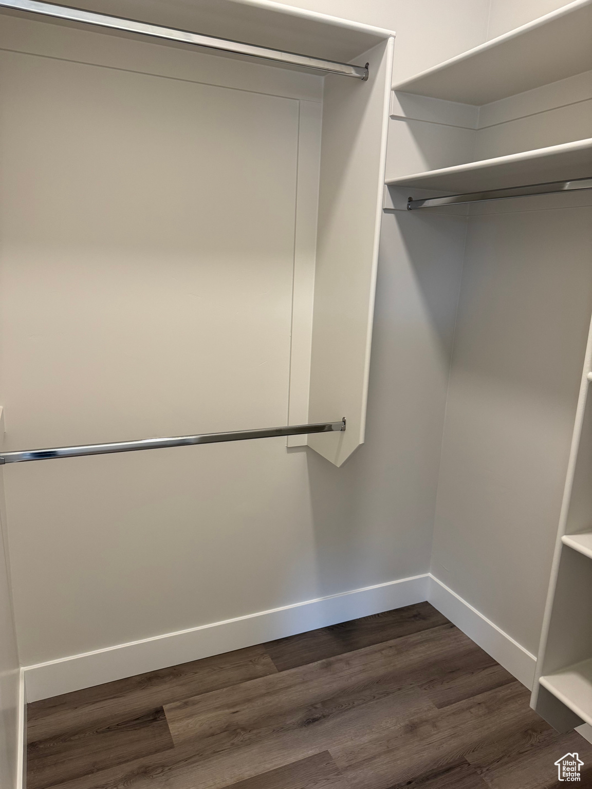 1600 PARK AVE - Residential