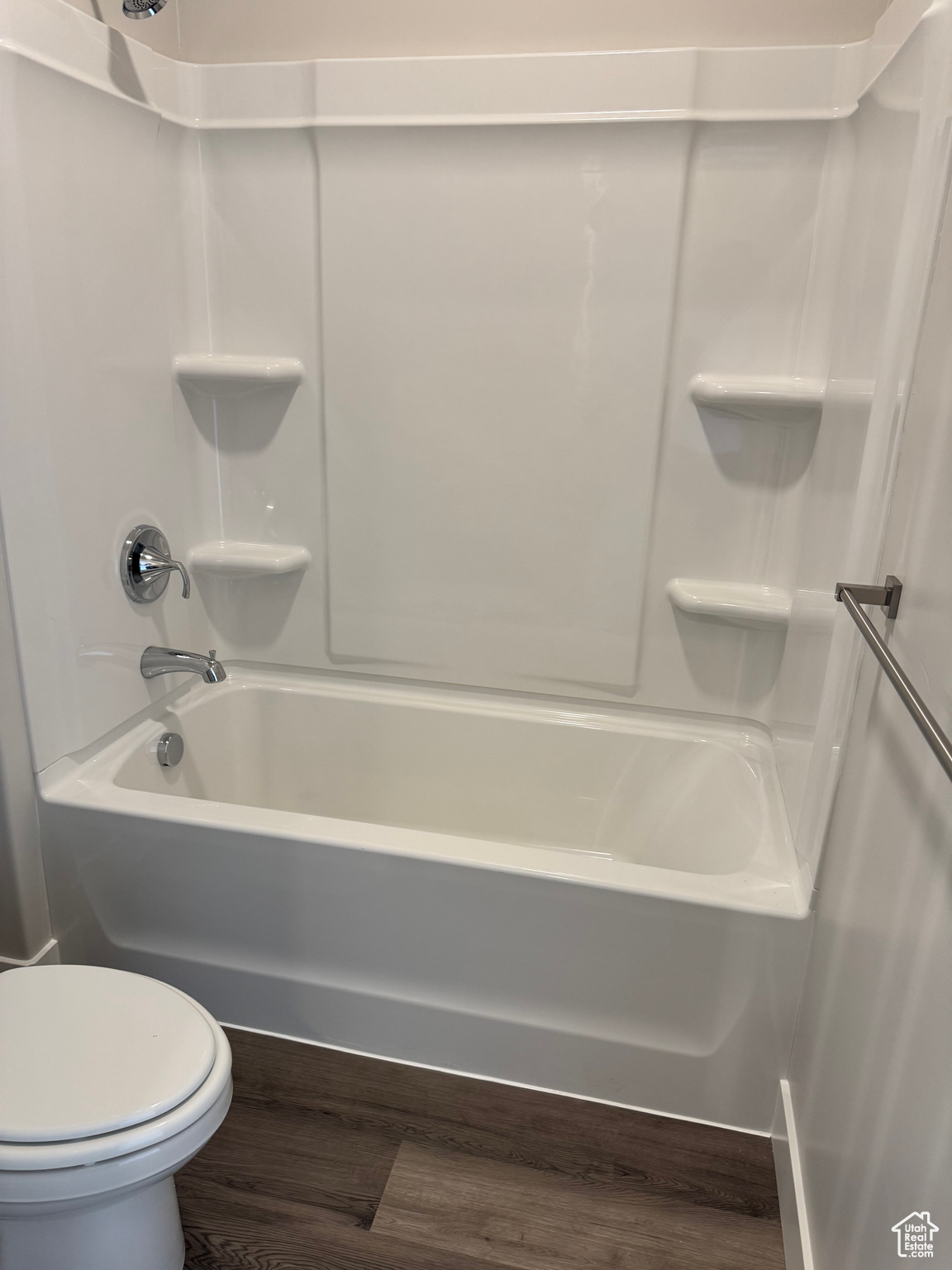 1600 PARK AVE - Residential