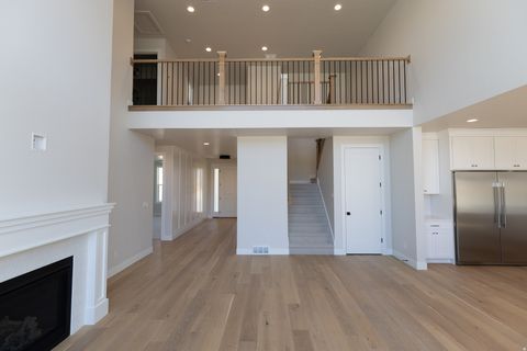 Tiny photo for 691 W EAGLECREST CIR, Elk Ridge, UT 84651 (MLS # 2116978)