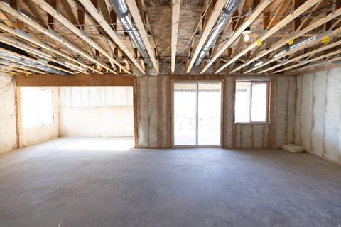 Tiny photo for 691 W EAGLECREST CIR, Elk Ridge, UT 84651 (MLS # 2116978)