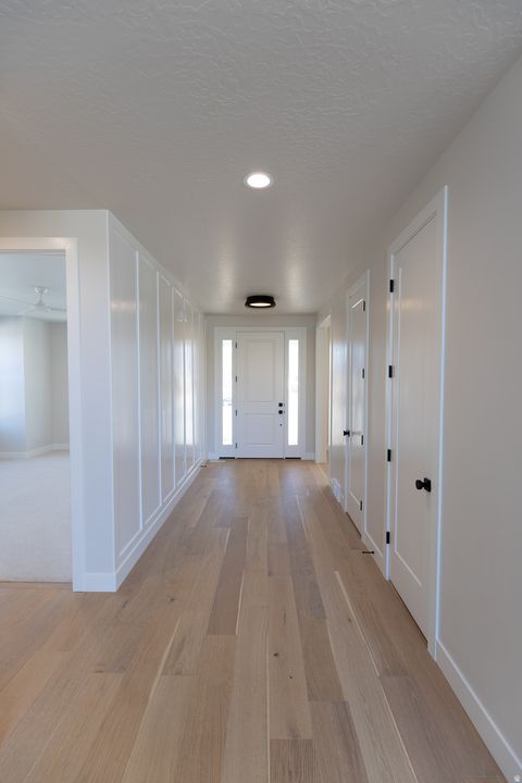 Tiny photo for 691 W EAGLECREST CIR, Elk Ridge, UT 84651 (MLS # 2116978)