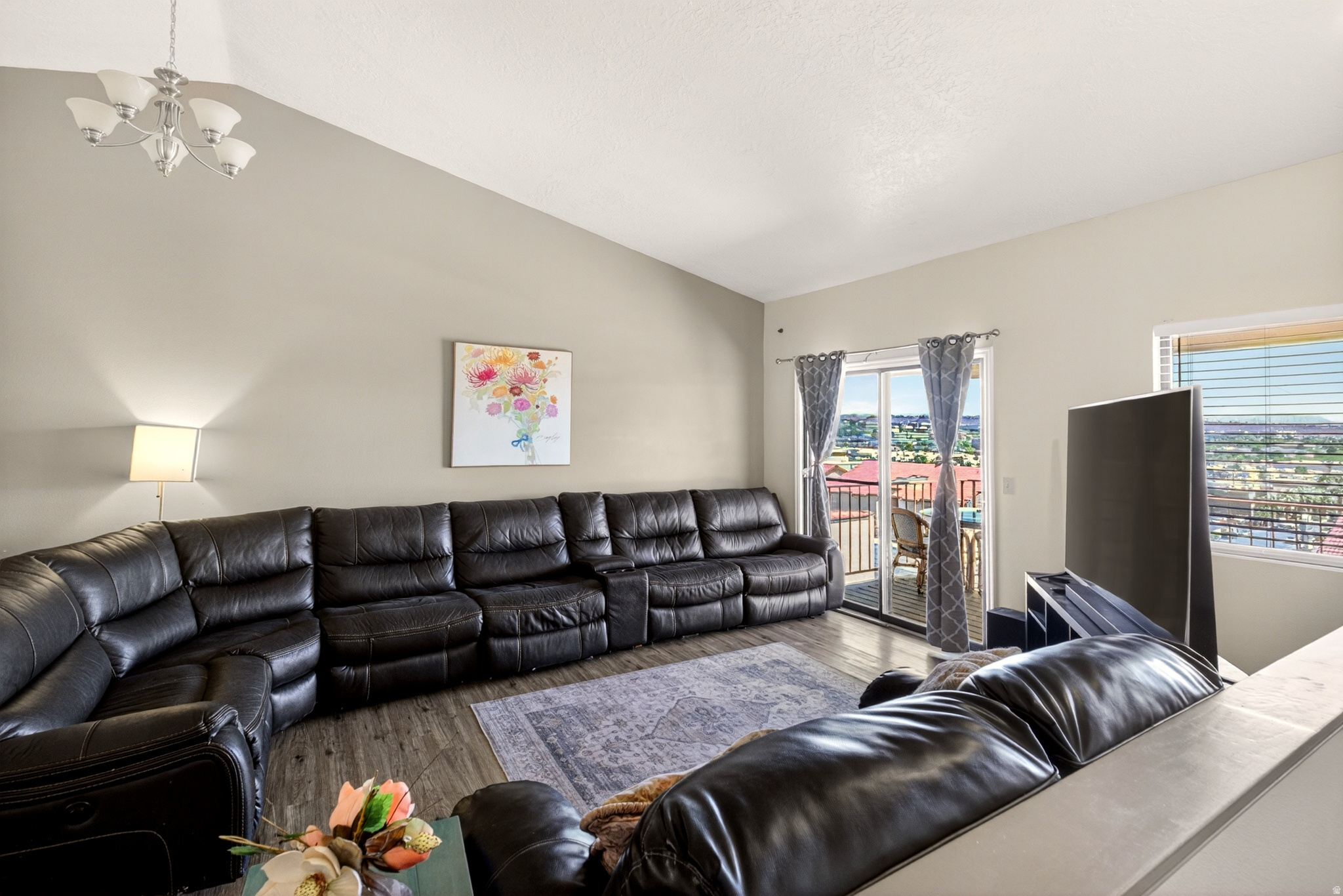 GARDENS SOUTH CONDO 4 - Residential