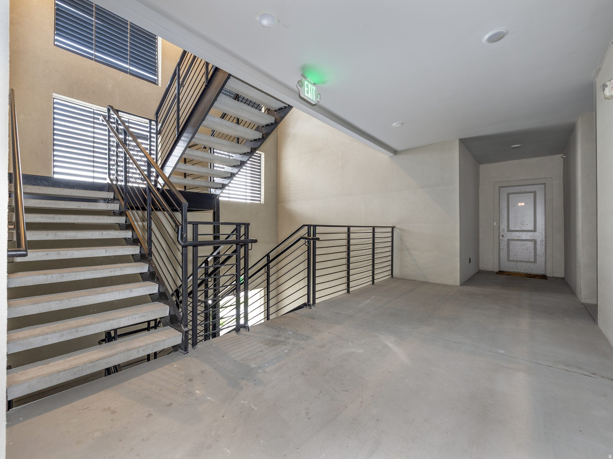 JORDAN HEIGHTS - Residential