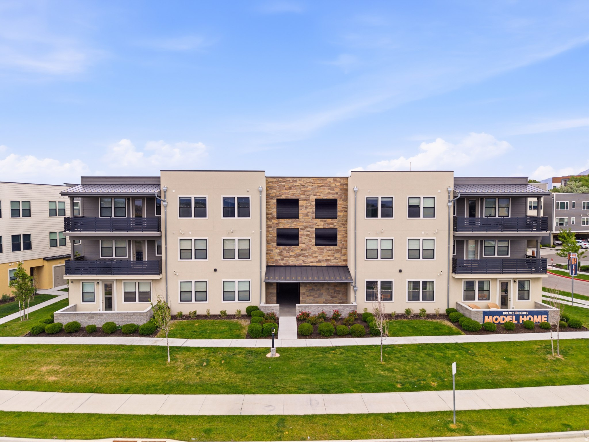 JORDAN HEIGHTS - Residential