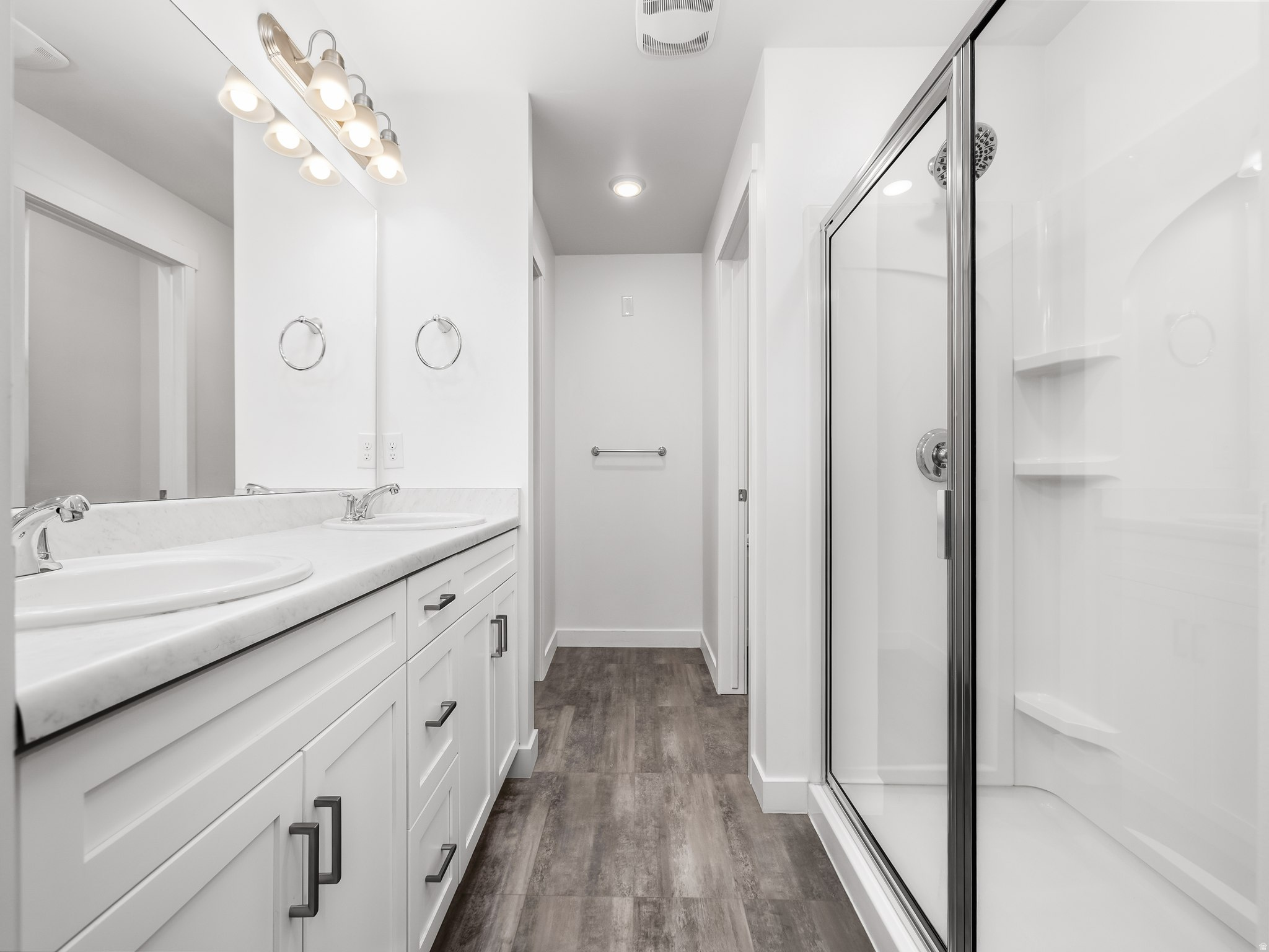 JORDAN HEIGHTS - Residential