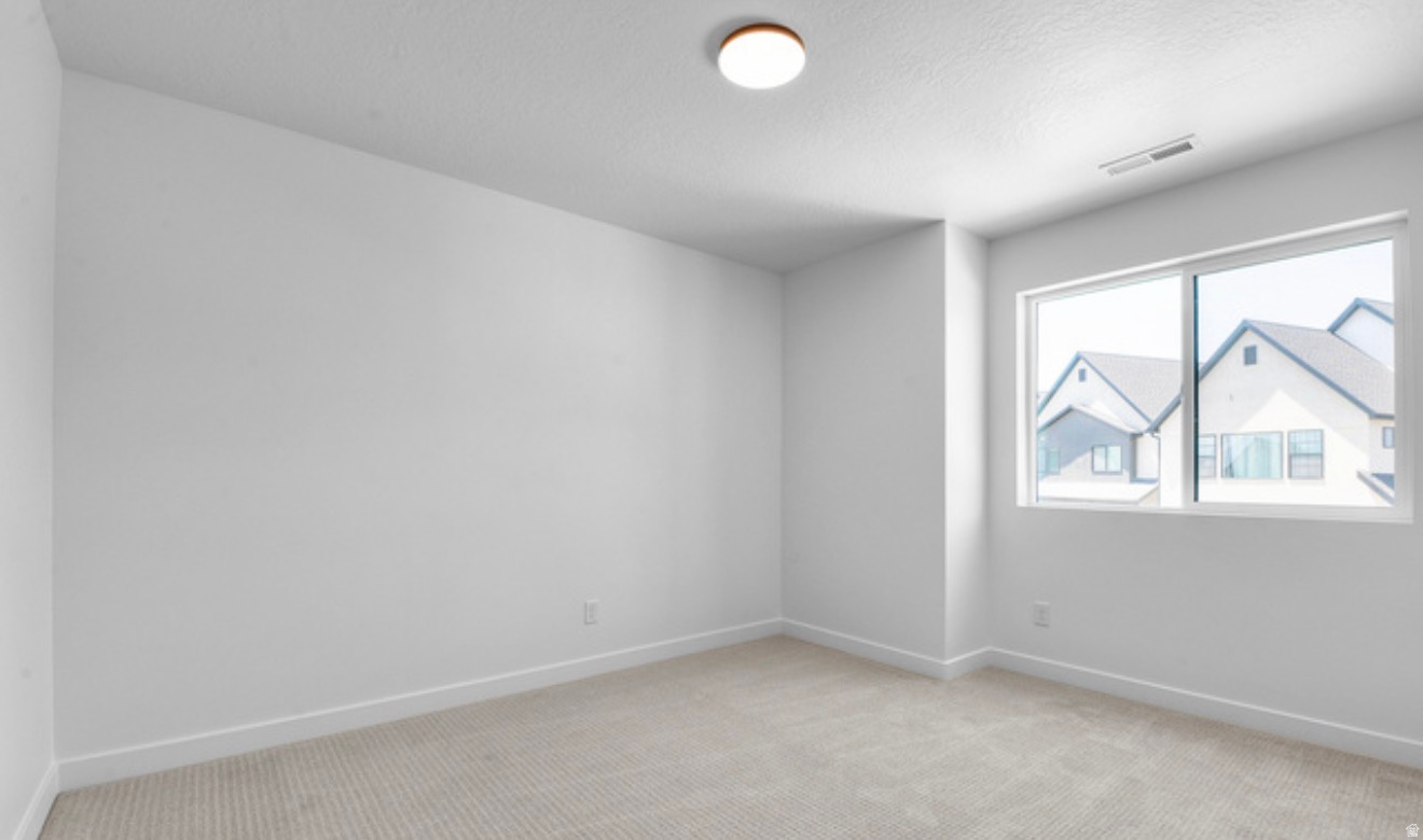 HOLBROOK SCANDIA 3318 - Residential Lease