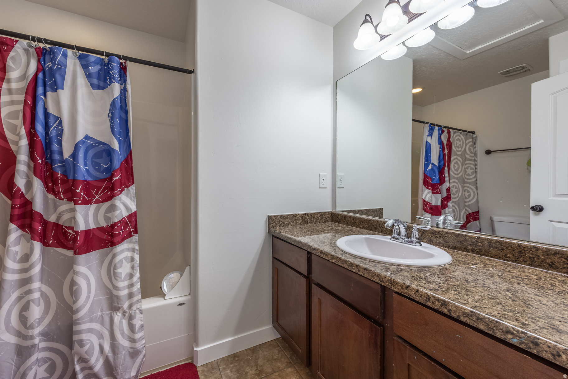 SPRING VALLEY TOWNHOMES - Residential