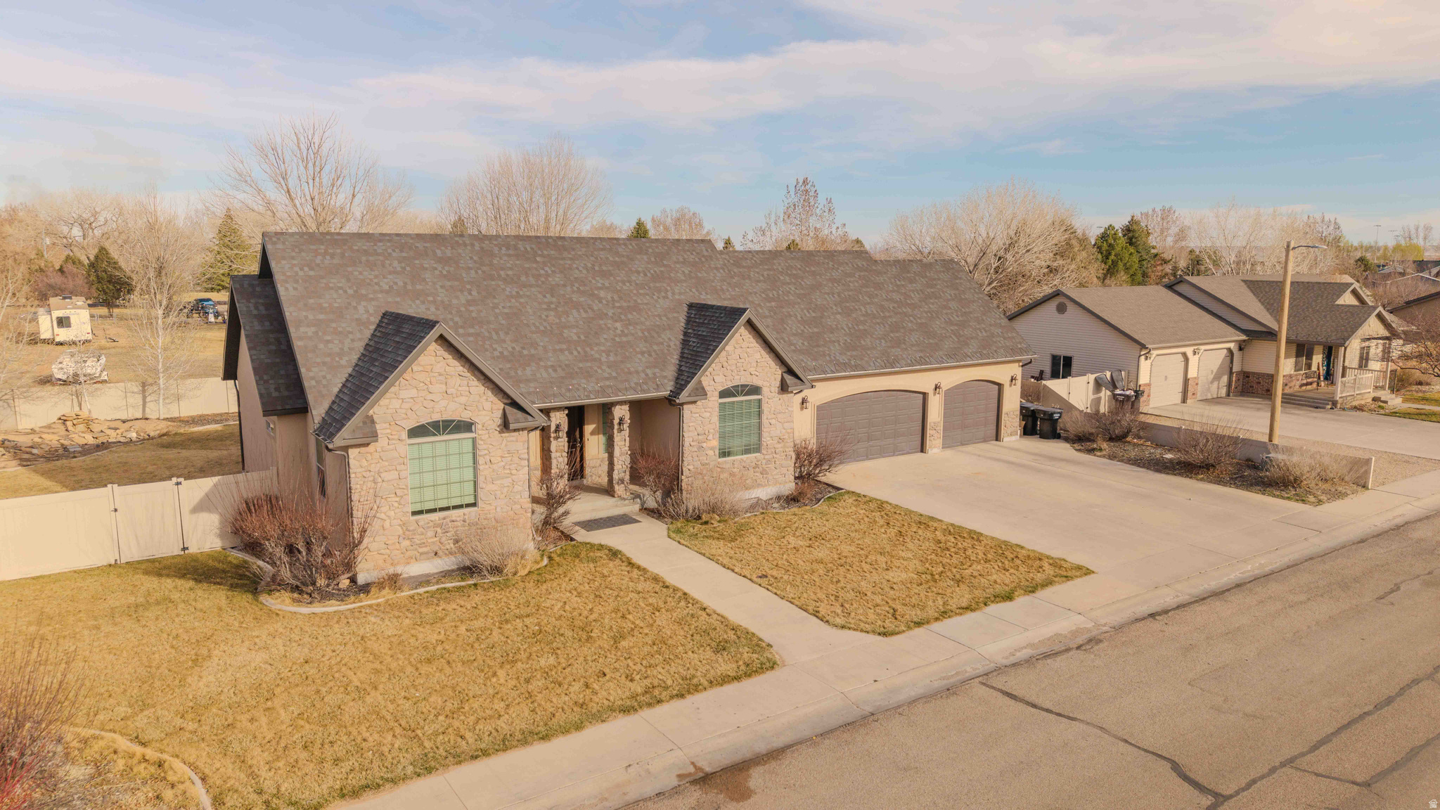PARK RIDGE ESTATES - Residential
