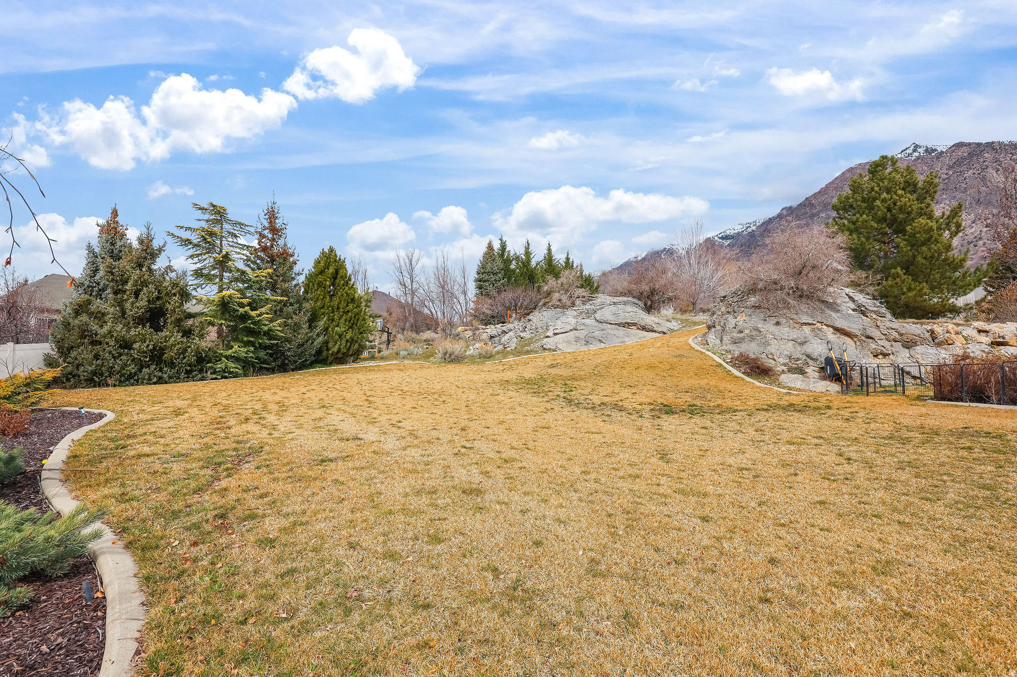 GRAND LEGACY - Residential