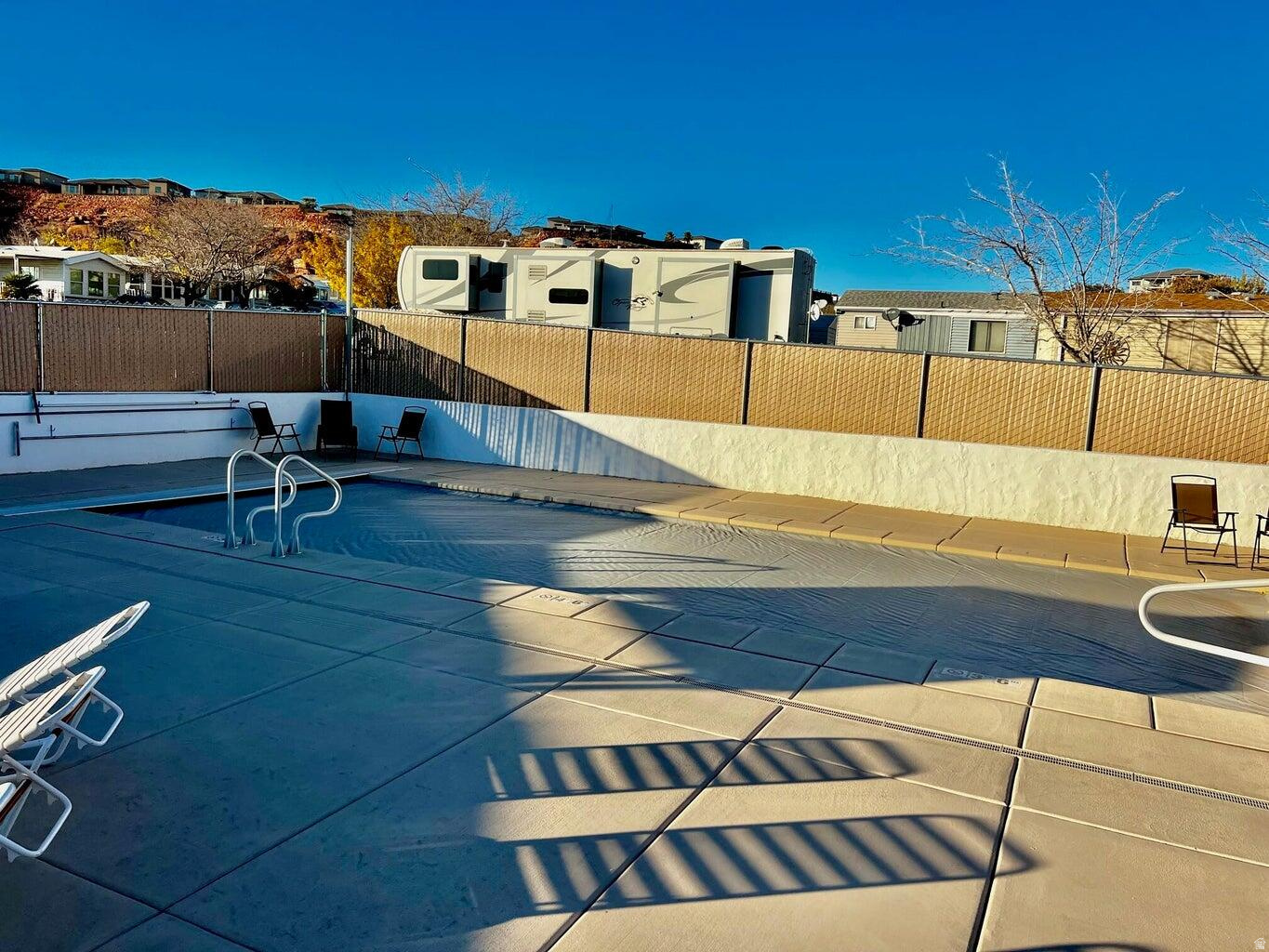 CANYON BREEZE RV RESORT - Land