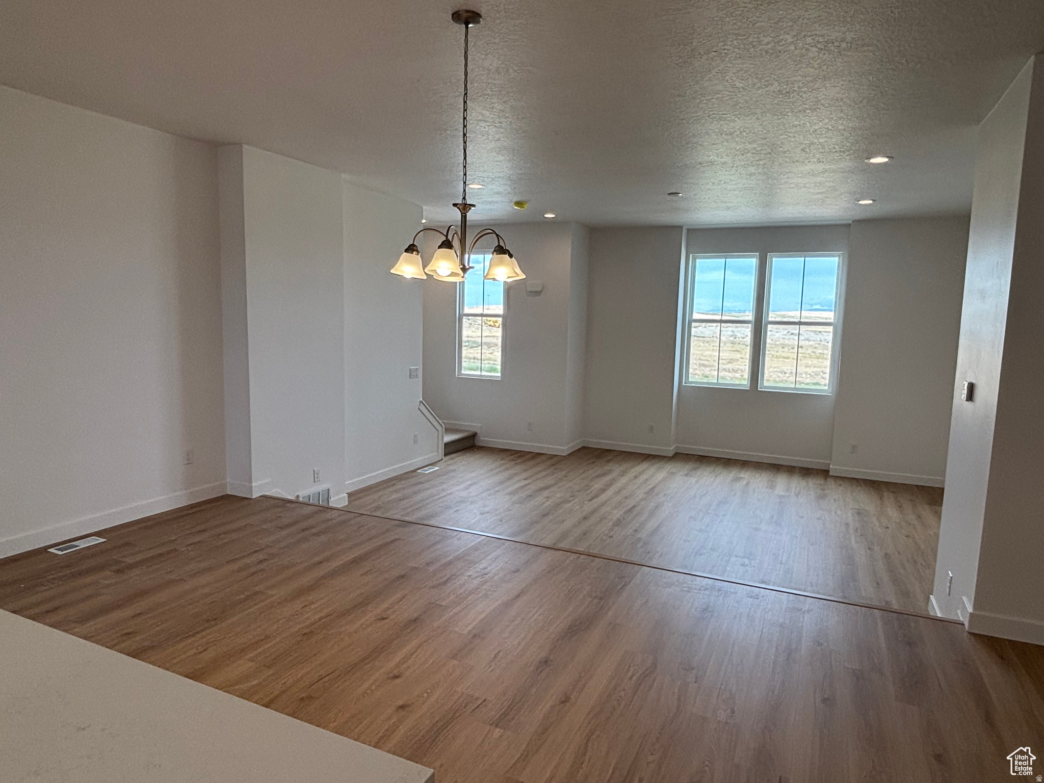 DAYBREAK - Residential