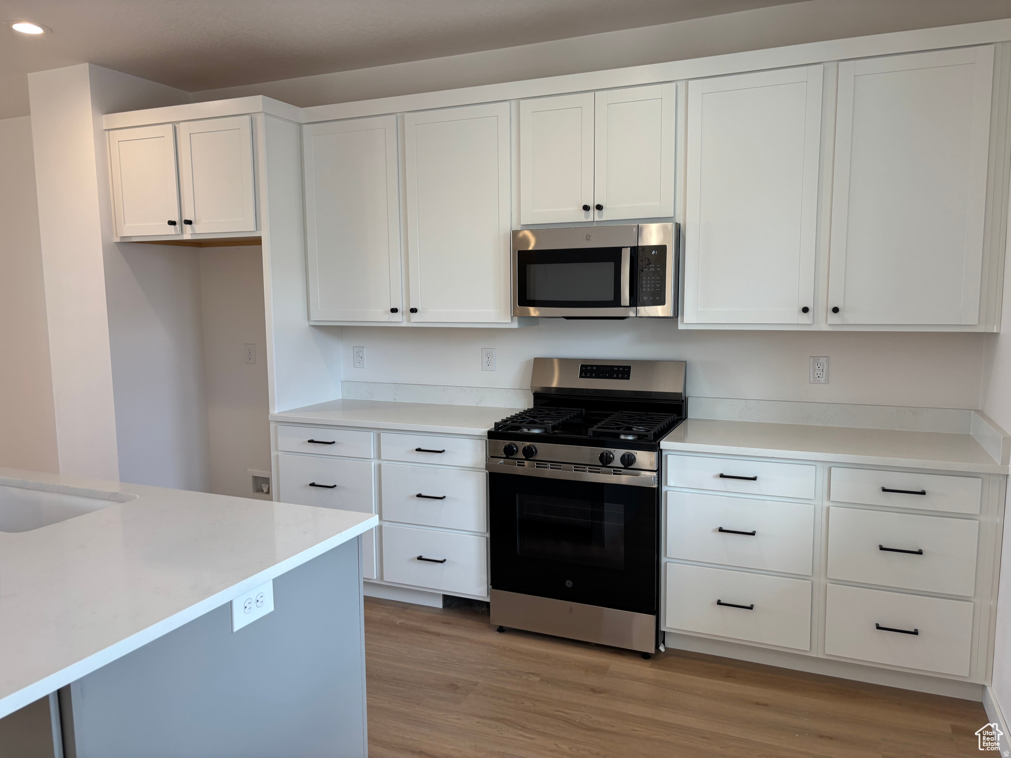 DAYBREAK - Residential