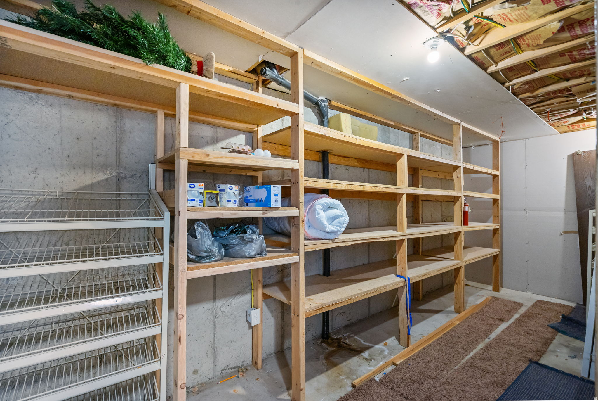 YOUNG PROPERTY - Residential