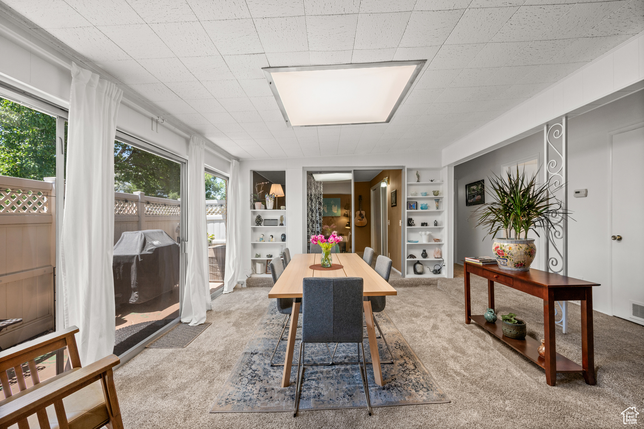 CAPRI PARK - Residential