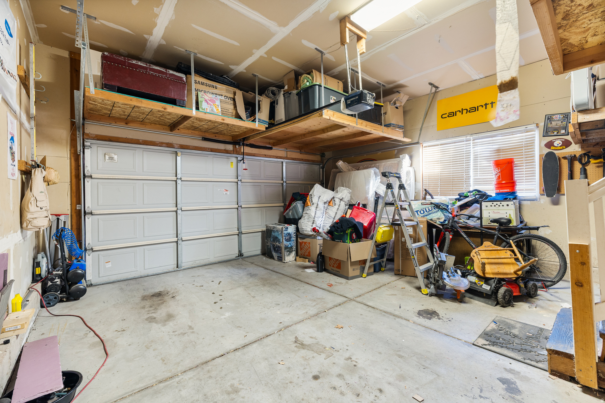 POINTE MEADOWS PHASE X - Residential