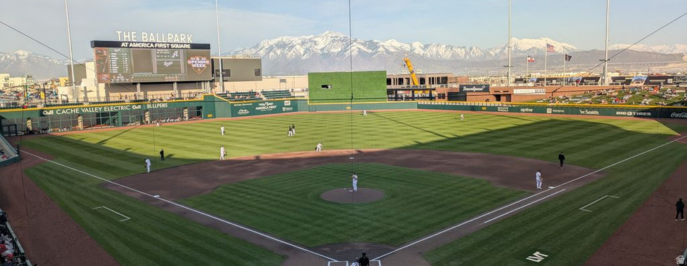 DAYBREAK - Residential