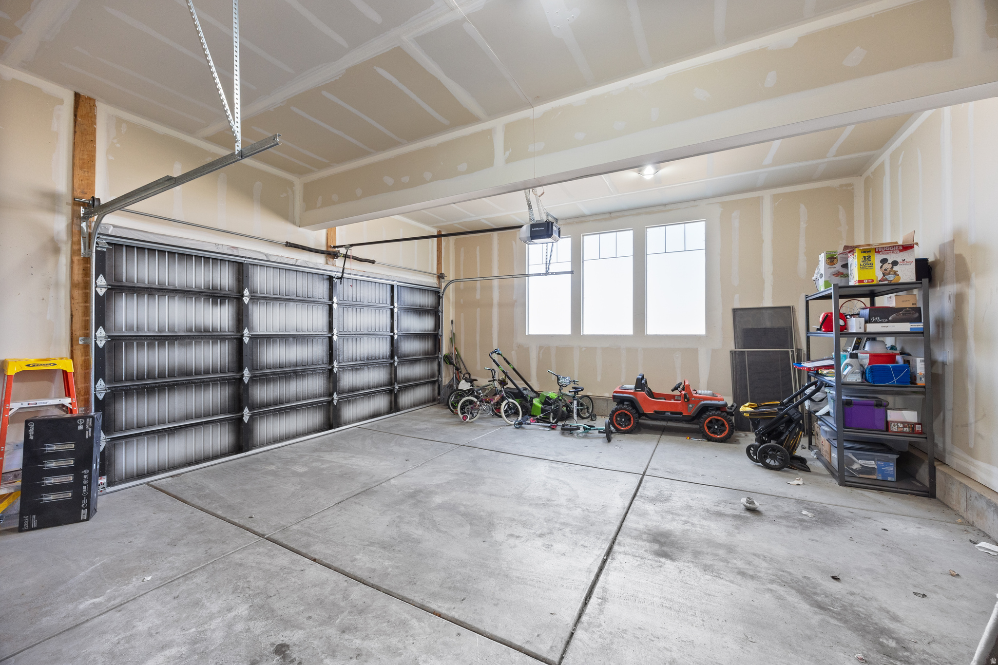 ASPEN HILLS - Residential