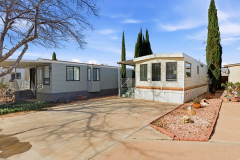 Tiny photo for 1160 E TELEGRAPH St #9, Washington, UT 84780 (MLS # 2139842)