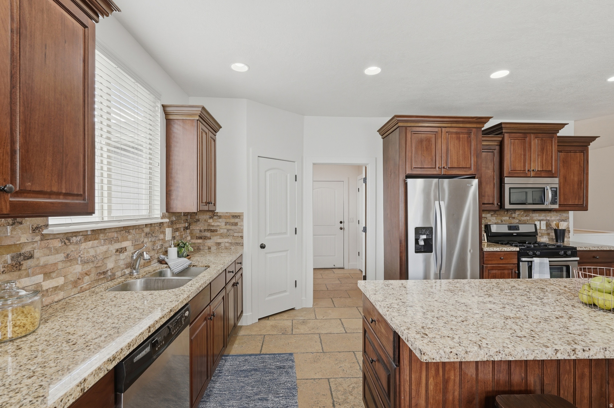 SALEM PARK - Residential
