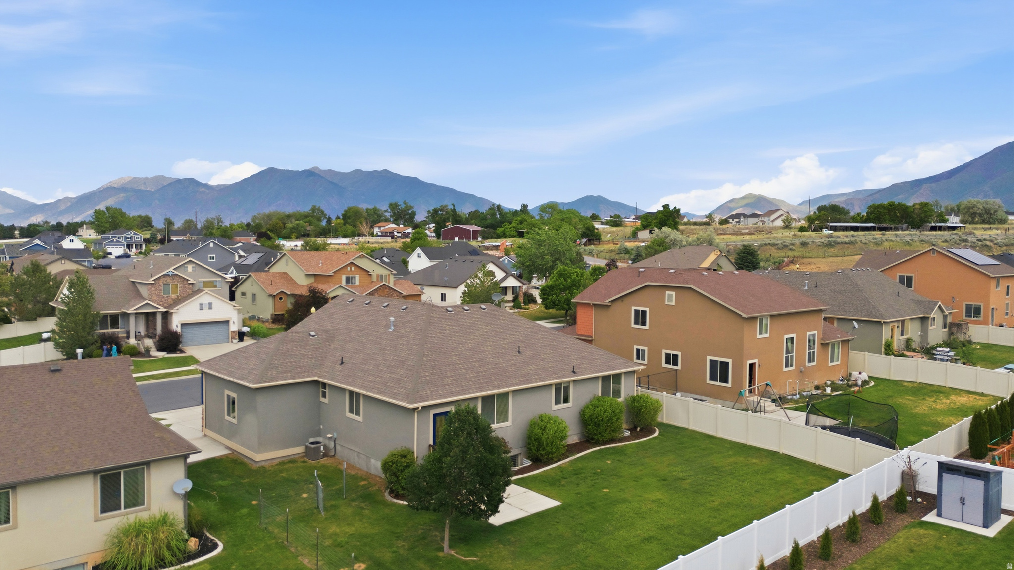 SALEM PARK - Residential