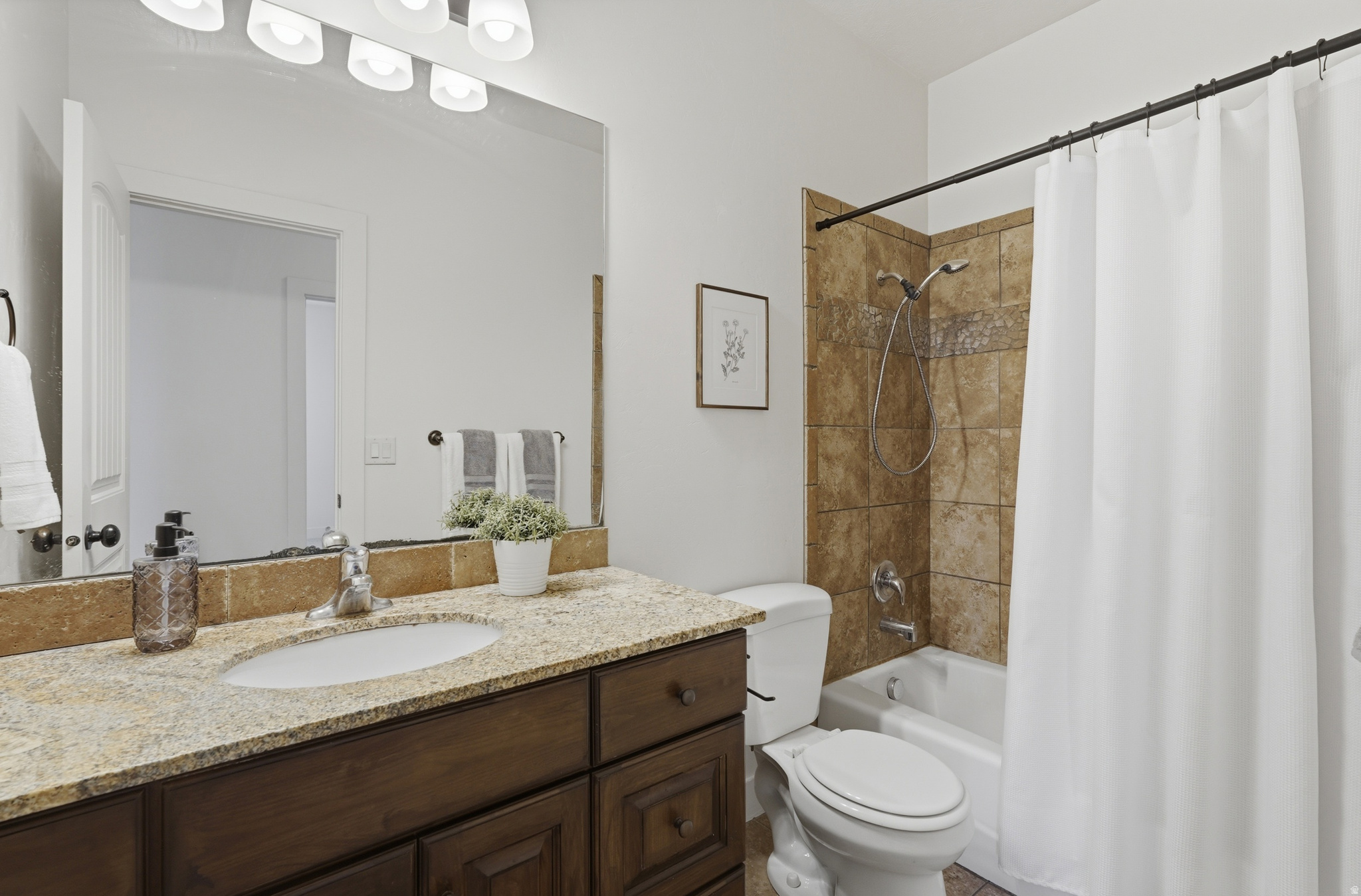 SALEM PARK - Residential