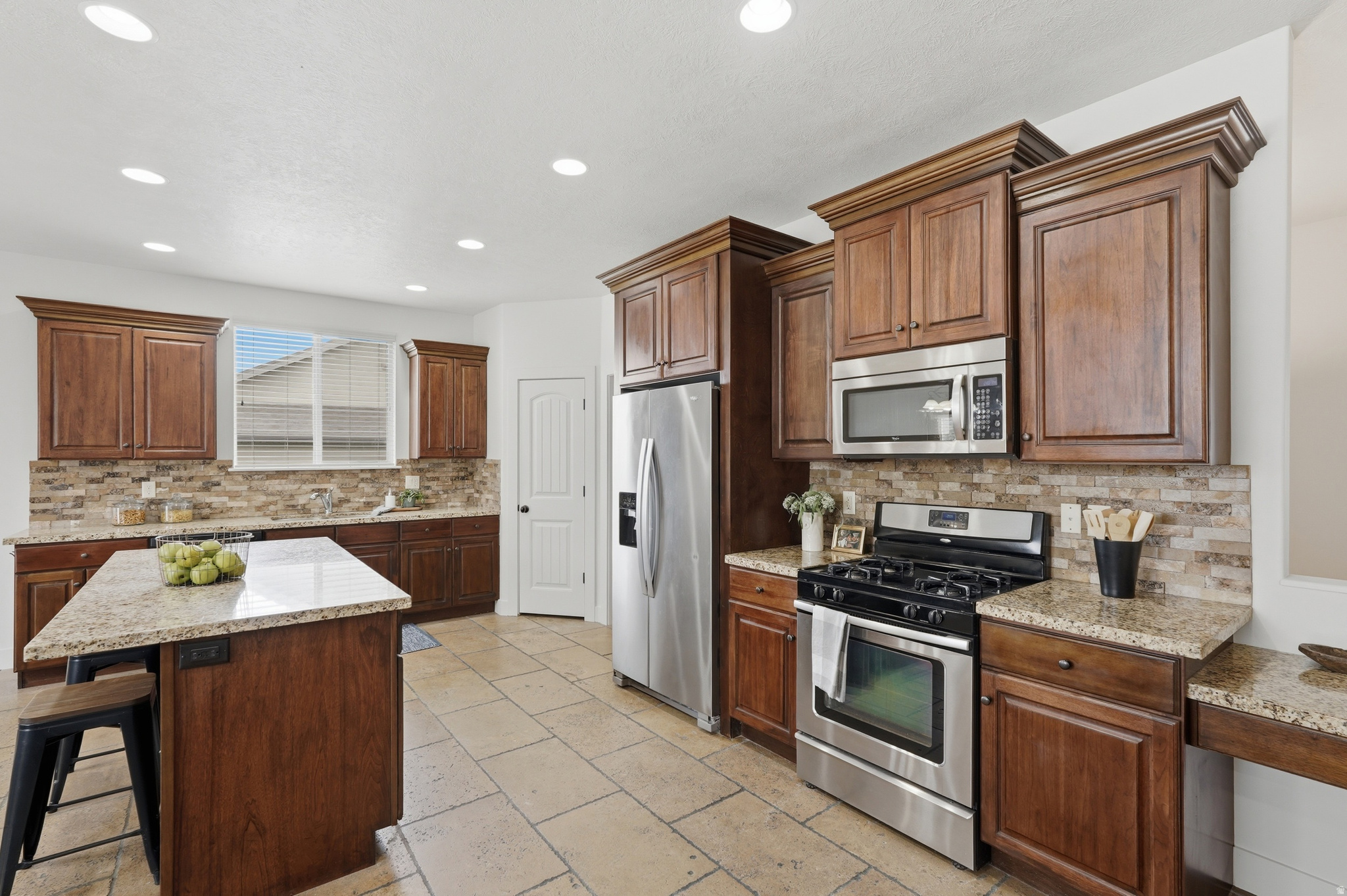 SALEM PARK - Residential