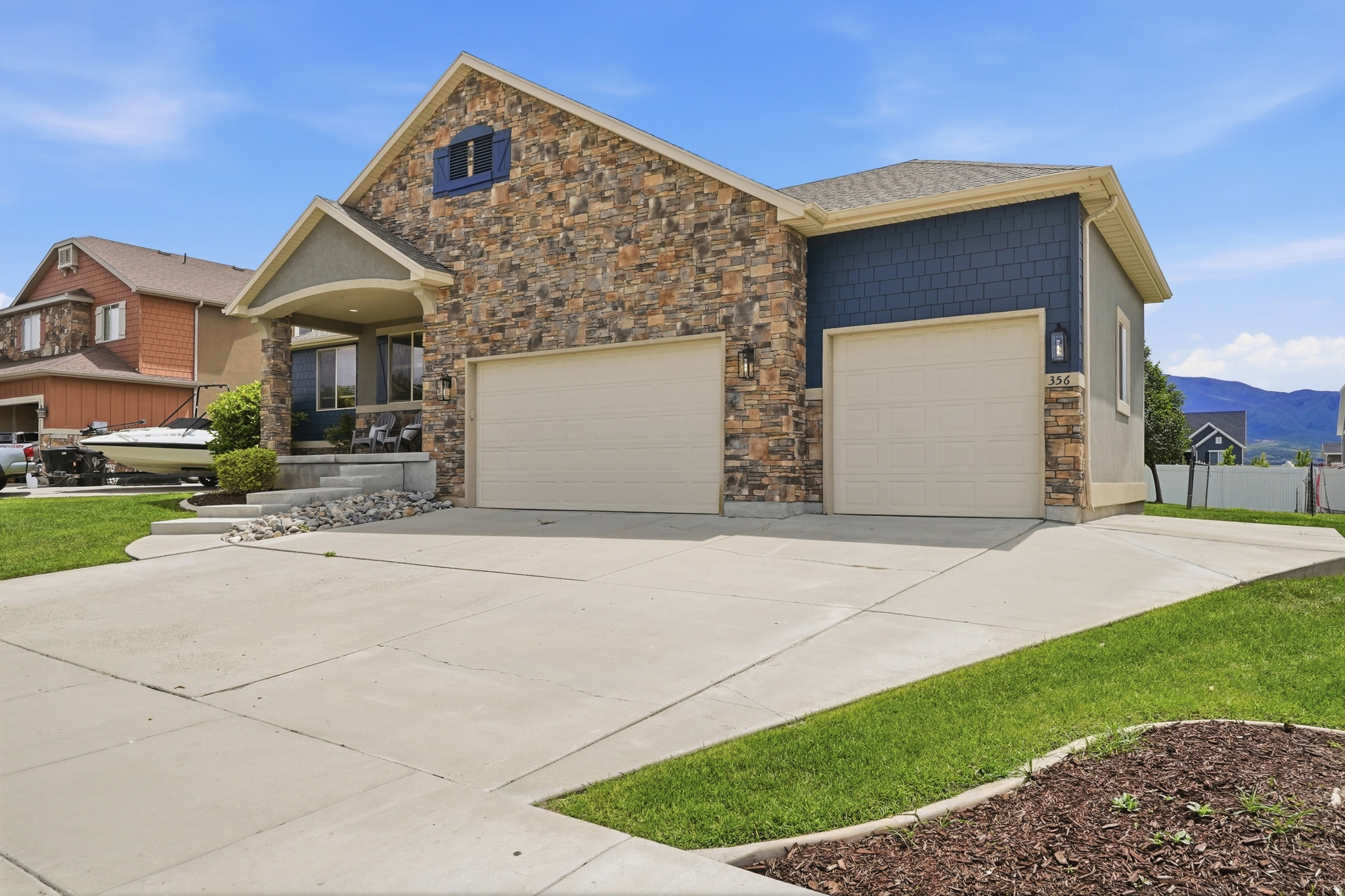 SALEM PARK - Residential